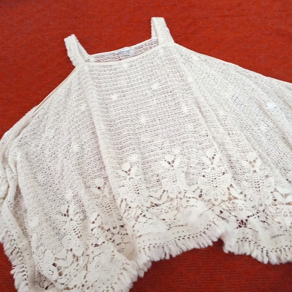 Venus Cold Shoulder Flowy Boho Top, Large - Picture 1 of 4